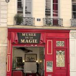 VISITE AU MUSÉE DE LA MAGIE avec les Poussières
